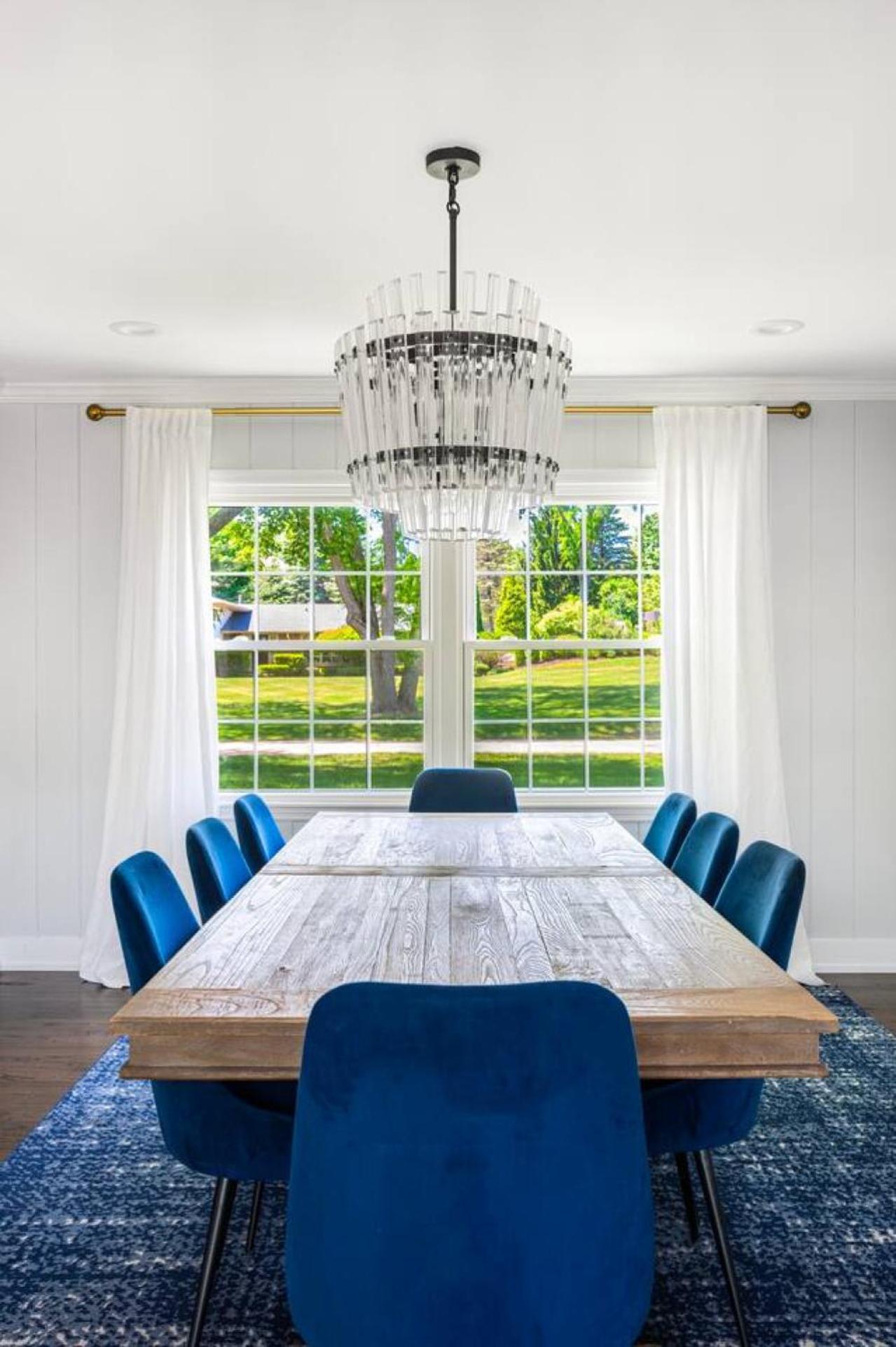 Spacious, Luxury Renovated Home With 4 Kings, Firepit Glen Ellyn Exteriör bild