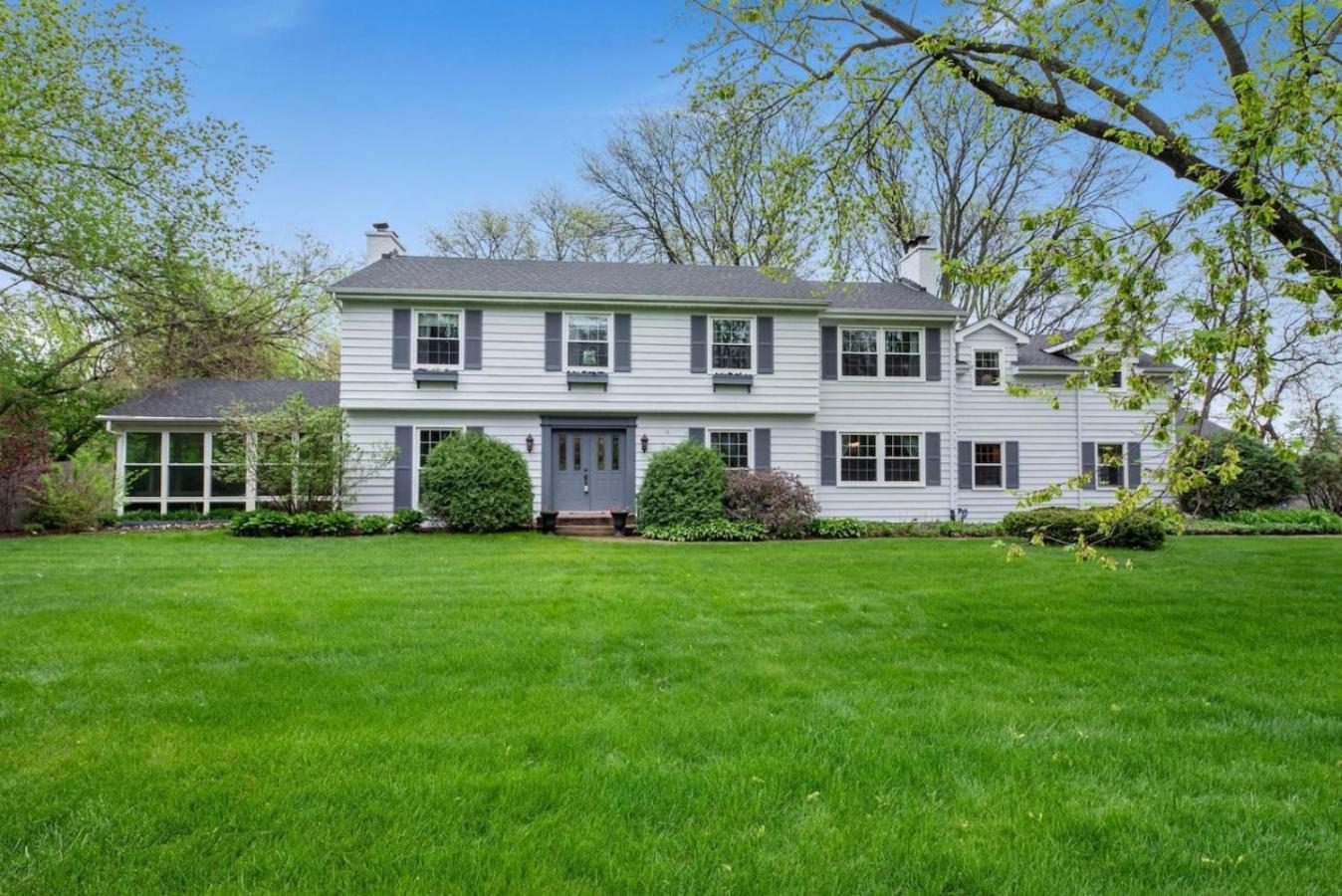 Spacious, Luxury Renovated Home With 4 Kings, Firepit Glen Ellyn Exteriör bild